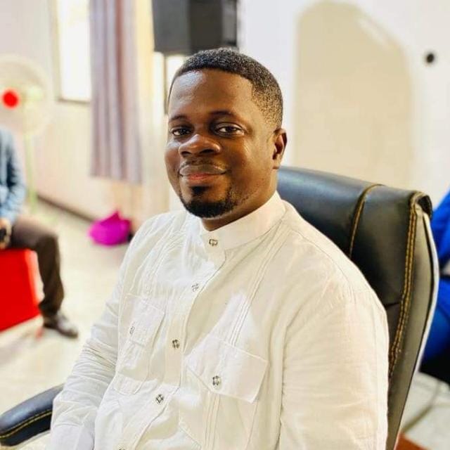 Pasteur Jerry  Mabiala